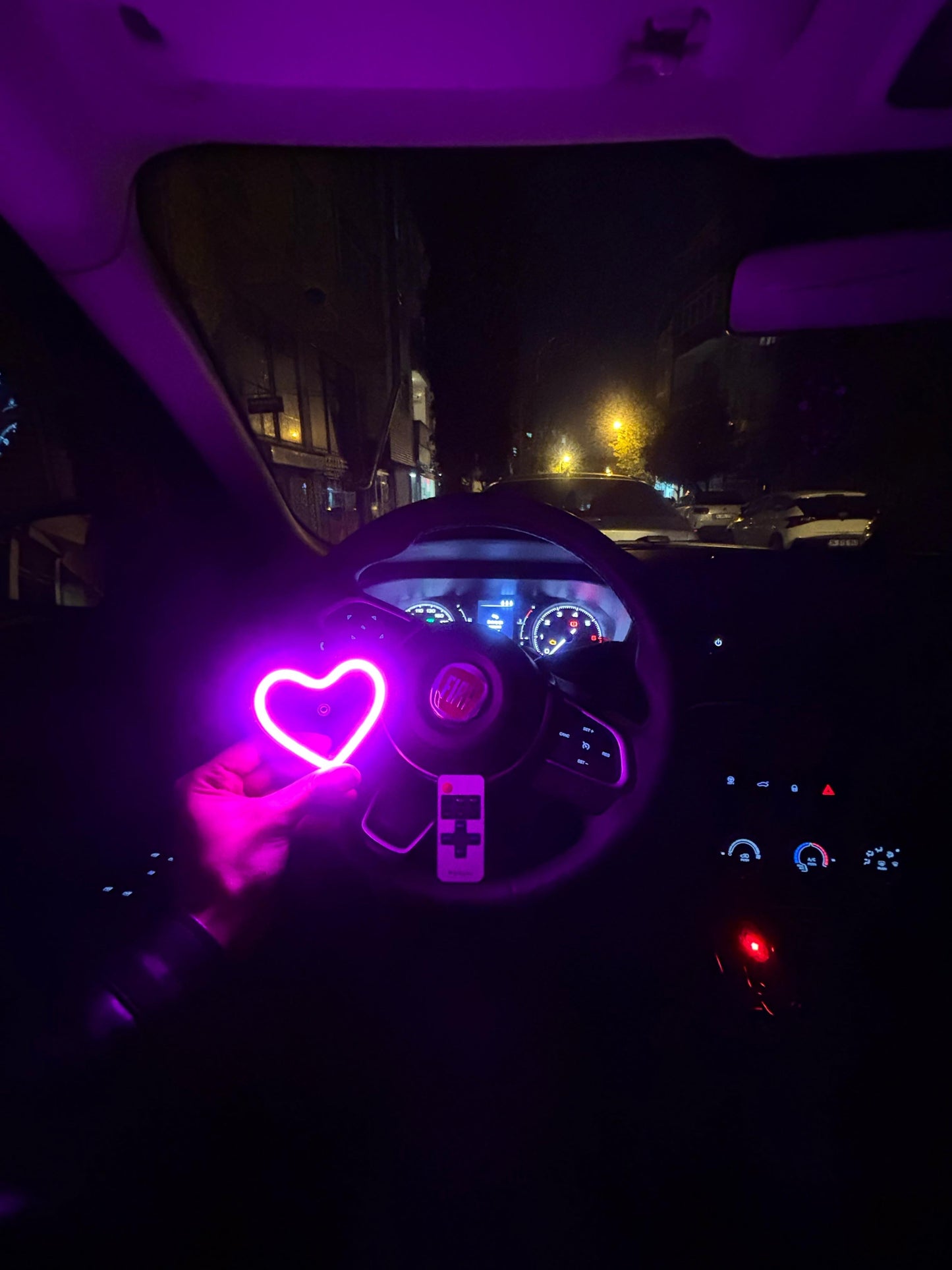 Dazzlestore Kalpli LED Atmosfer Lambası